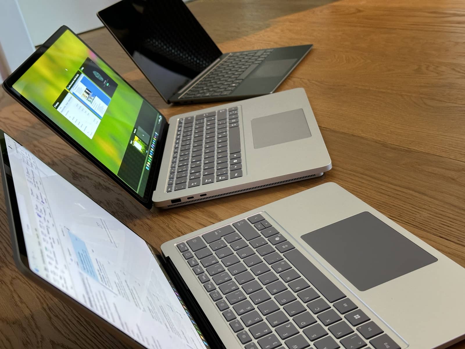Laptops von IRRETIO